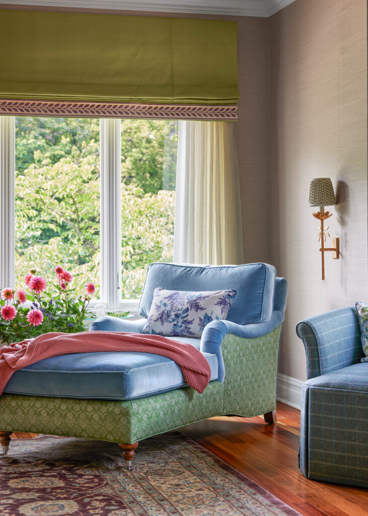 Kerner:moss Chaise