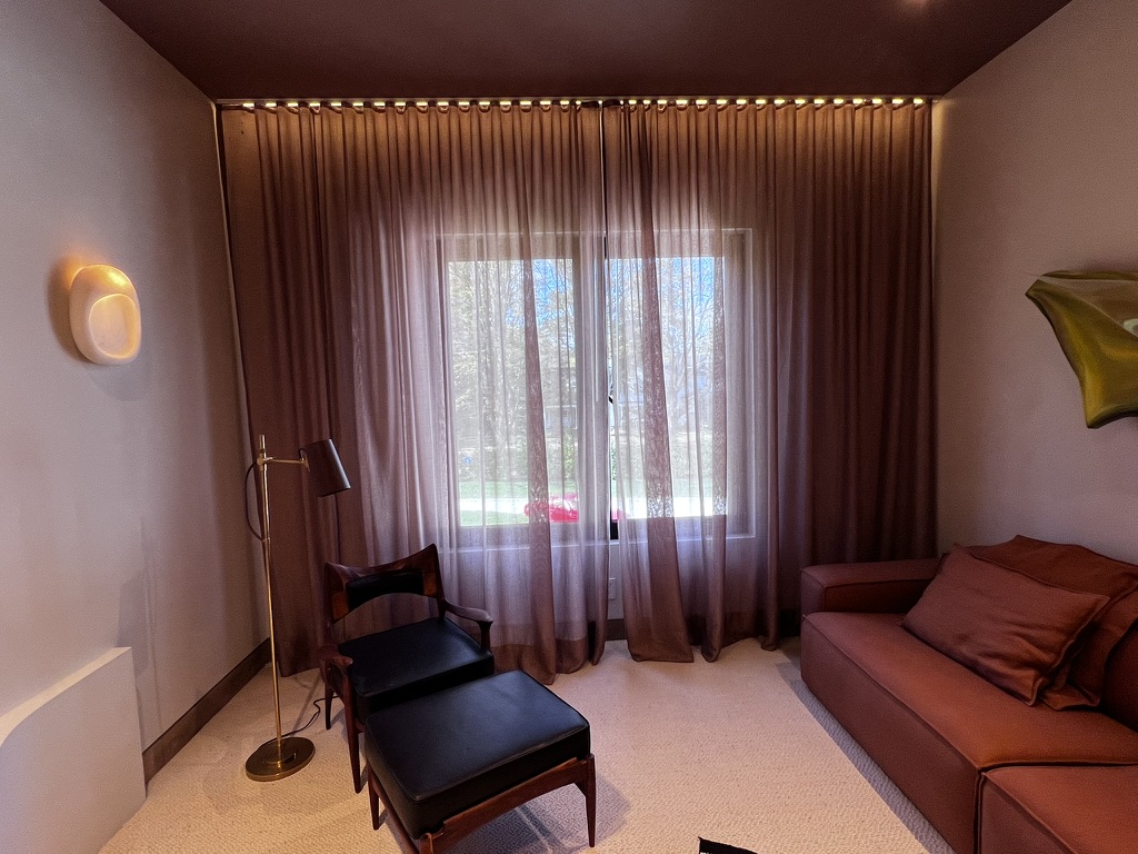 C95543ec 13d7 4e7a Afd6 58b89a1994b7 1 105 C